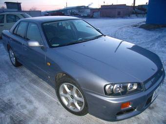 1999 Nissan Skyline Photos