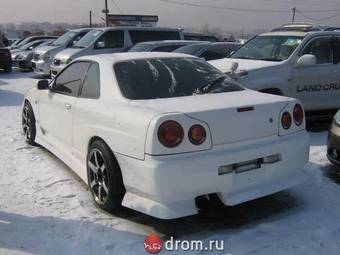 1999 Nissan Skyline Photos