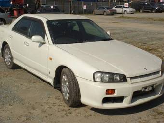 1999 Nissan Skyline Pictures