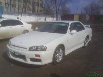 1999 Nissan Skyline Pictures