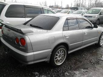 1999 Nissan Skyline Photos