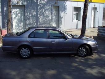 1999 Nissan Skyline Photos
