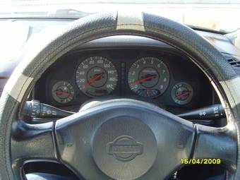 1999 Nissan Skyline Pictures
