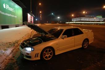 1999 Nissan Skyline Pictures