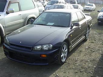 1999 Nissan Skyline Photos