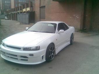 1999 Nissan Skyline Photos