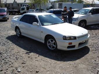 1999 Nissan Skyline Pictures