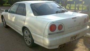 1999 Nissan Skyline Pictures