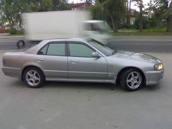 1999 Nissan Skyline Photos
