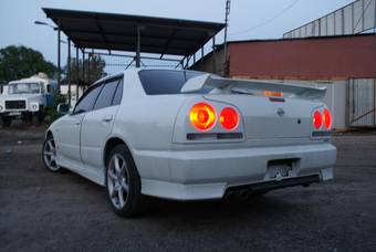 1999 Nissan Skyline Pictures