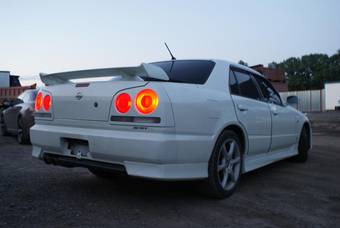 1999 Nissan Skyline Photos