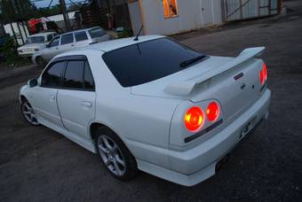 1999 Nissan Skyline Photos