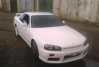 1999 Nissan Skyline Photos