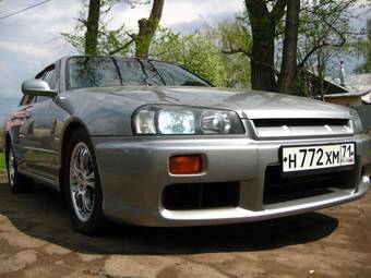 1999 Nissan Skyline Photos