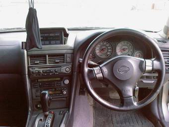 1999 Nissan Skyline Photos