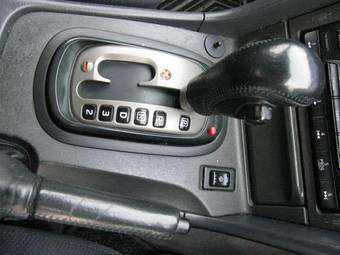 1999 Nissan Skyline Pictures