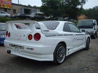 1999 Nissan Skyline Photos