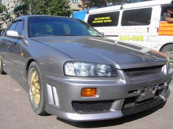 1999 Nissan Skyline Pictures