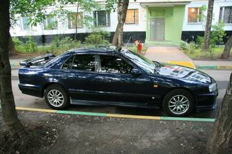 1999 Nissan Skyline Images