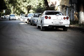 1999 Nissan Skyline Photos