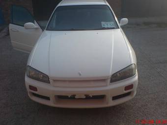 1999 Nissan Skyline Pictures