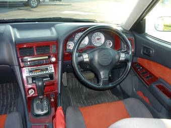 1999 Nissan Skyline Photos