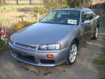 1999 Nissan Skyline Pictures