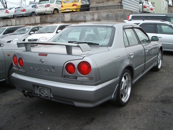 2000 Nissan Skyline