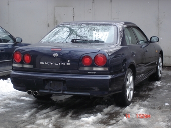 2000 Nissan Skyline