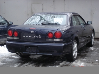 2000 Nissan Skyline