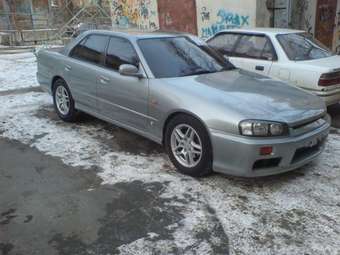 2000 Nissan Skyline