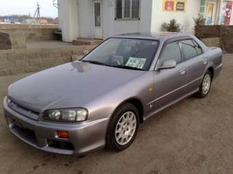 2000 Nissan Skyline