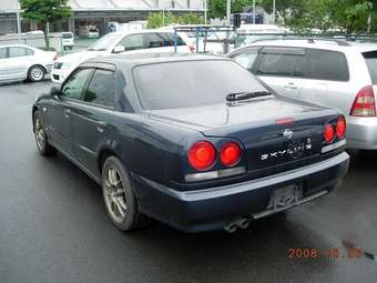 2000 Skyline