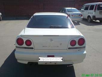 2000 Skyline