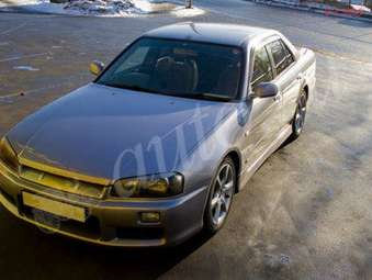 2000 Nissan Skyline
