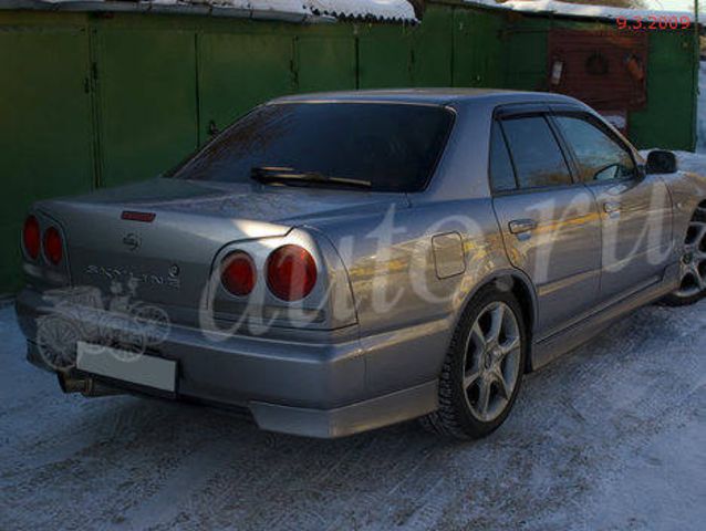 2000 Nissan Skyline