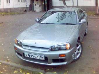 2000 Nissan Skyline