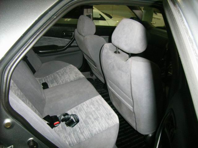 2000 Nissan Skyline Images