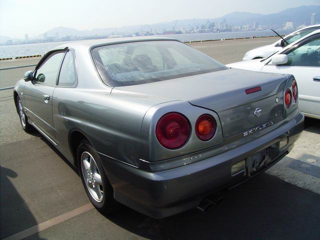 2000 Nissan Skyline Pictures