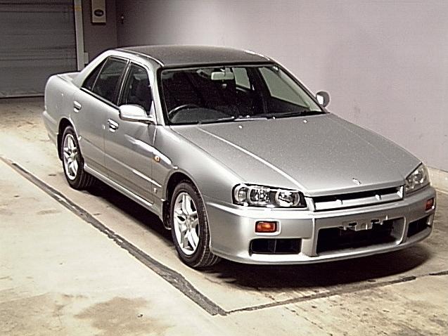 2000 Nissan Skyline Pictures