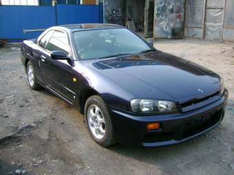 2000 Nissan Skyline Pictures