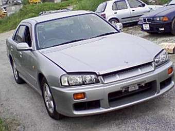 2000 Nissan Skyline Pics