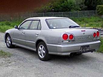 2000 Nissan Skyline Pictures