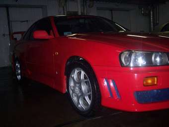 2000 Nissan Skyline Pictures