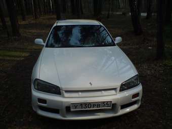 2000 Nissan Skyline Pictures