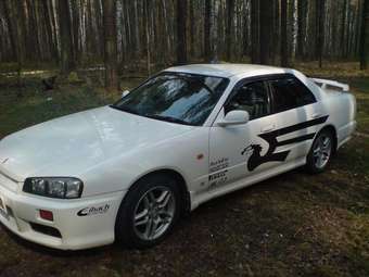 2000 Nissan Skyline Photos