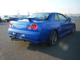 2000 Nissan Skyline Photos