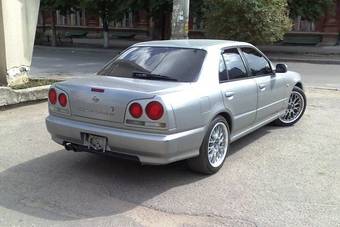 2000 Nissan Skyline Pictures