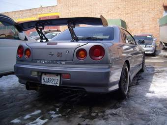 2000 Nissan Skyline Photos