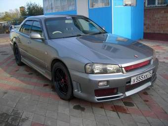 2000 Nissan Skyline Photos